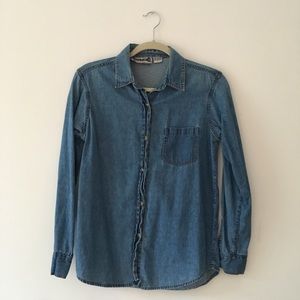 Simple denim chambray